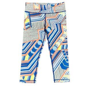 Women’s Abstract Cropped Leggings Medium